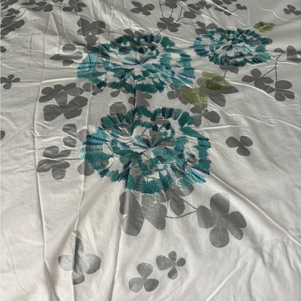 Floral Duvet Cover - White, Gray, and Blue